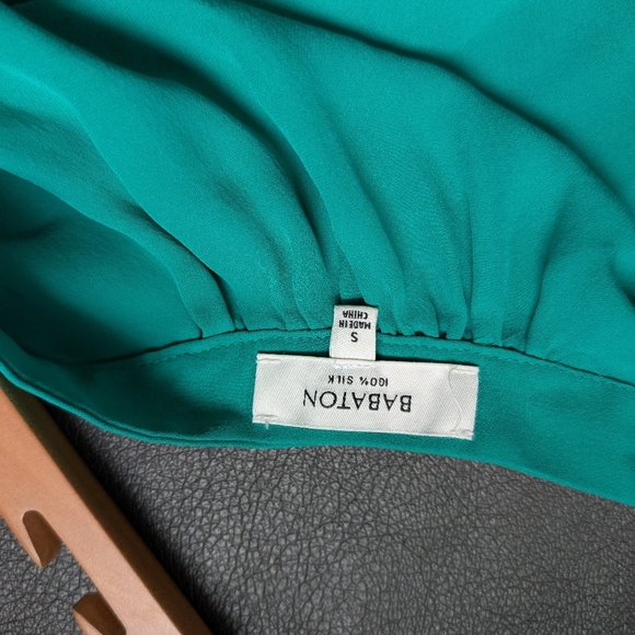 Aritzia 100% silk dress - Picture 7 of 7